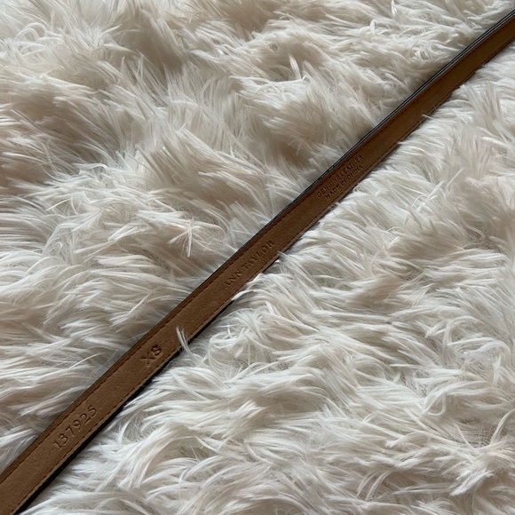 Ann Taylor cow pattern narrow belt - Picture 6 of 7